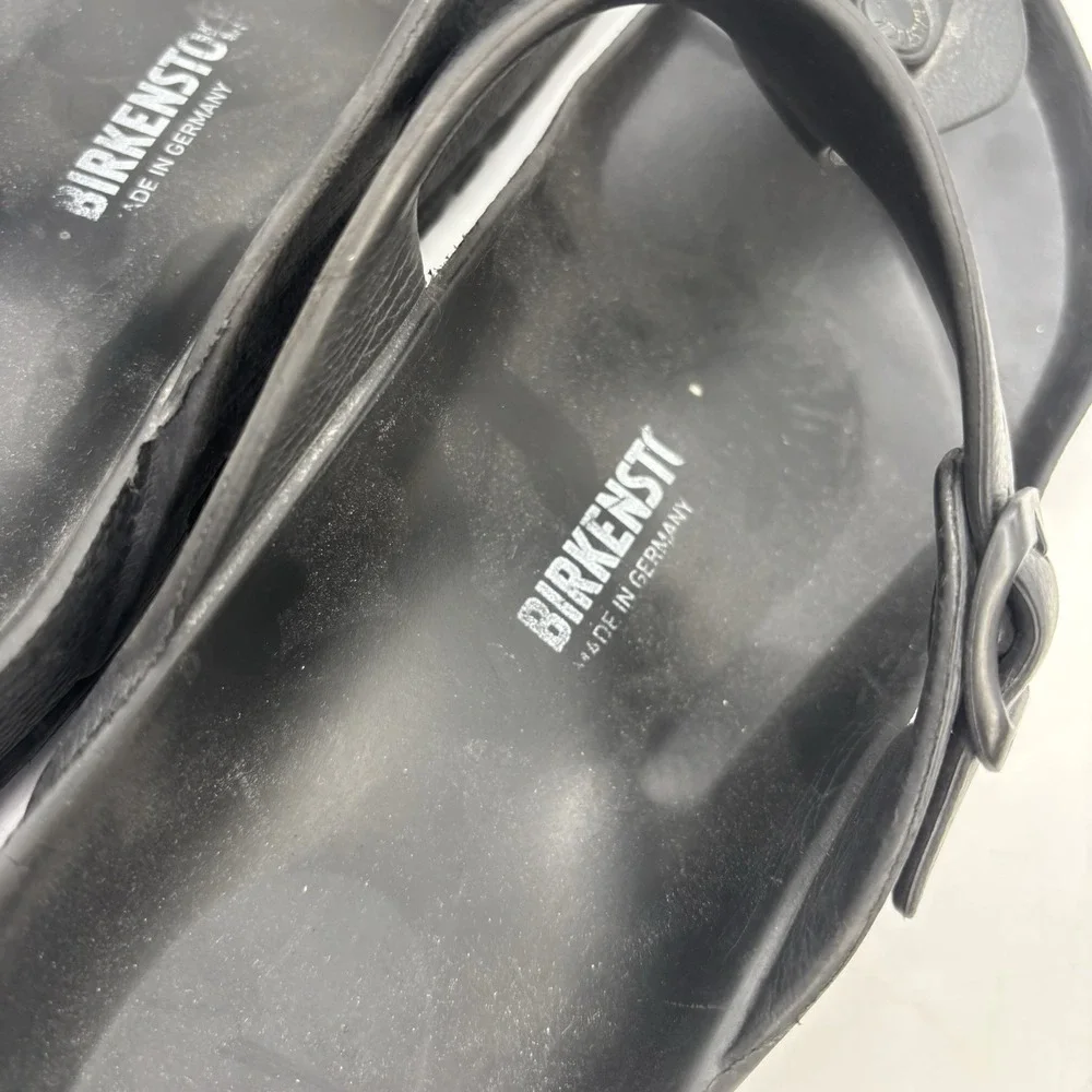Birkenstock shop confidence